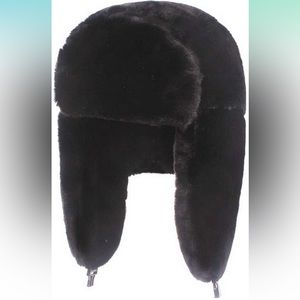 NWOT vegan trapper hat